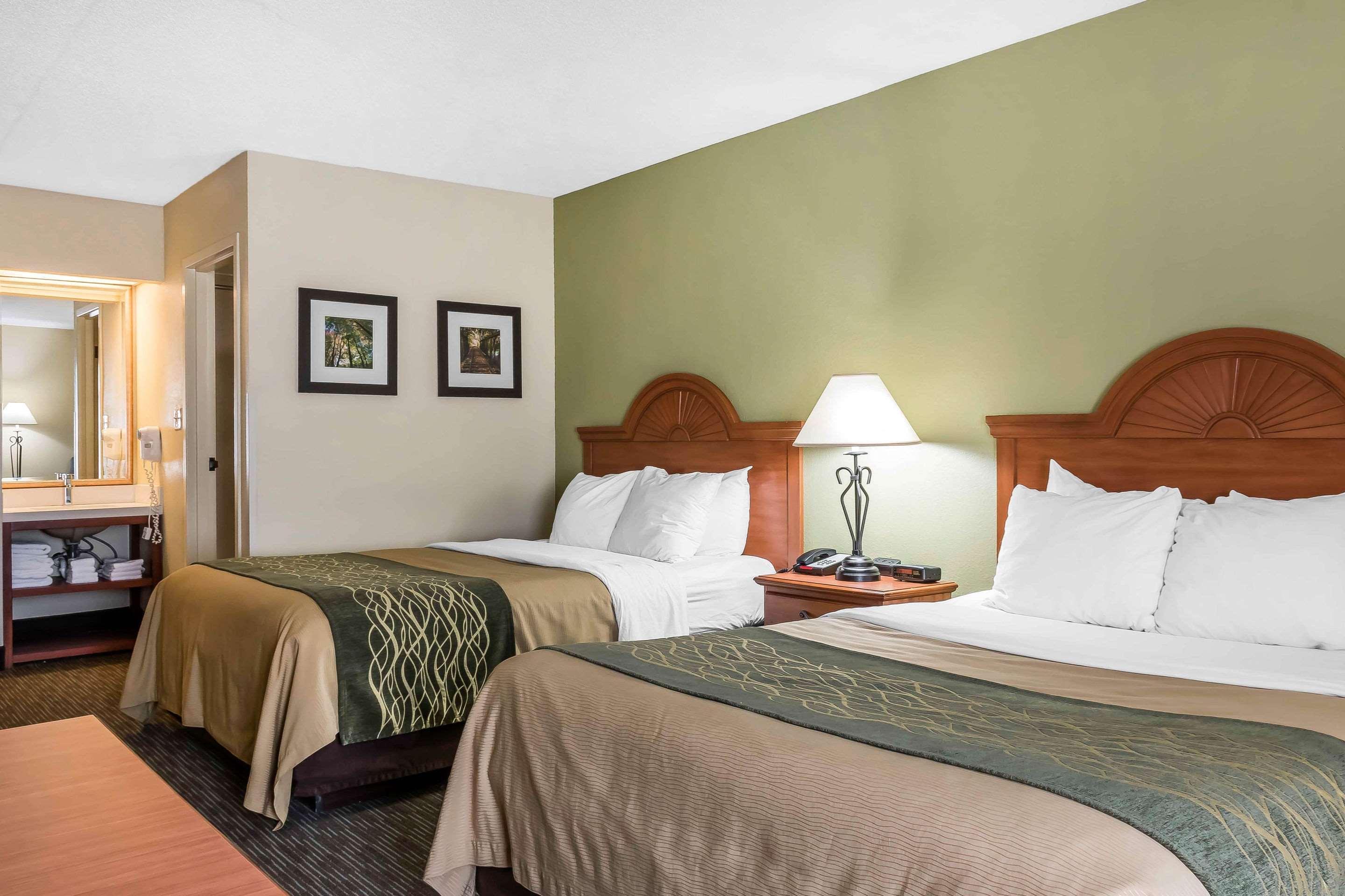 Comfort I-81 Hershey Area Inn 3*