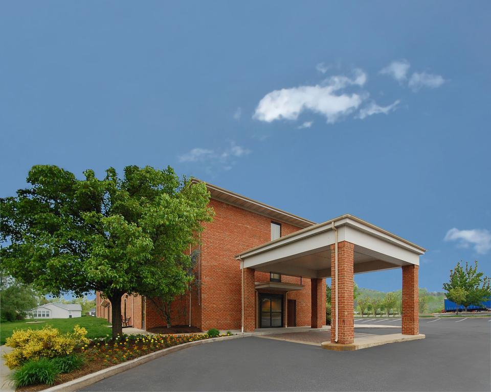 Inn Comfort I-81 Hershey Area 3*