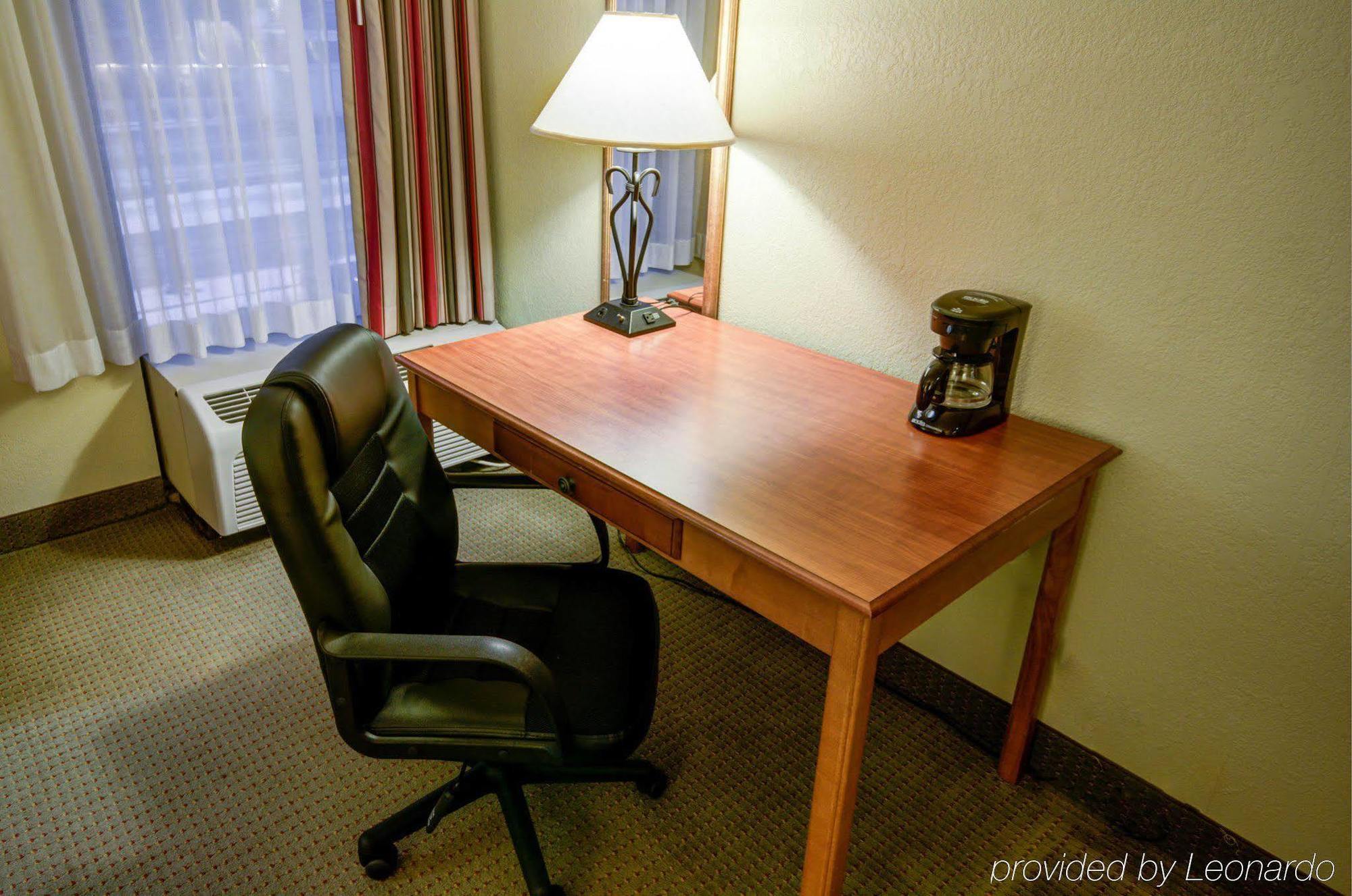 Inn Comfort I-81 Hershey Area 3*